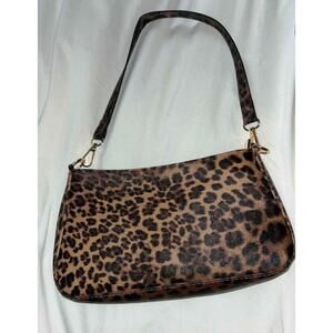 Leopard print bag